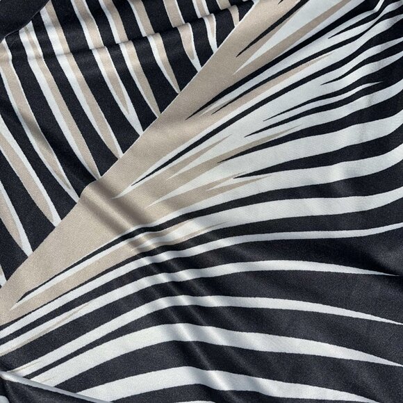 Matching TWO PIECE Shirt + Pant Set (Size M- Women) *NEW* - Picture 4 of 5